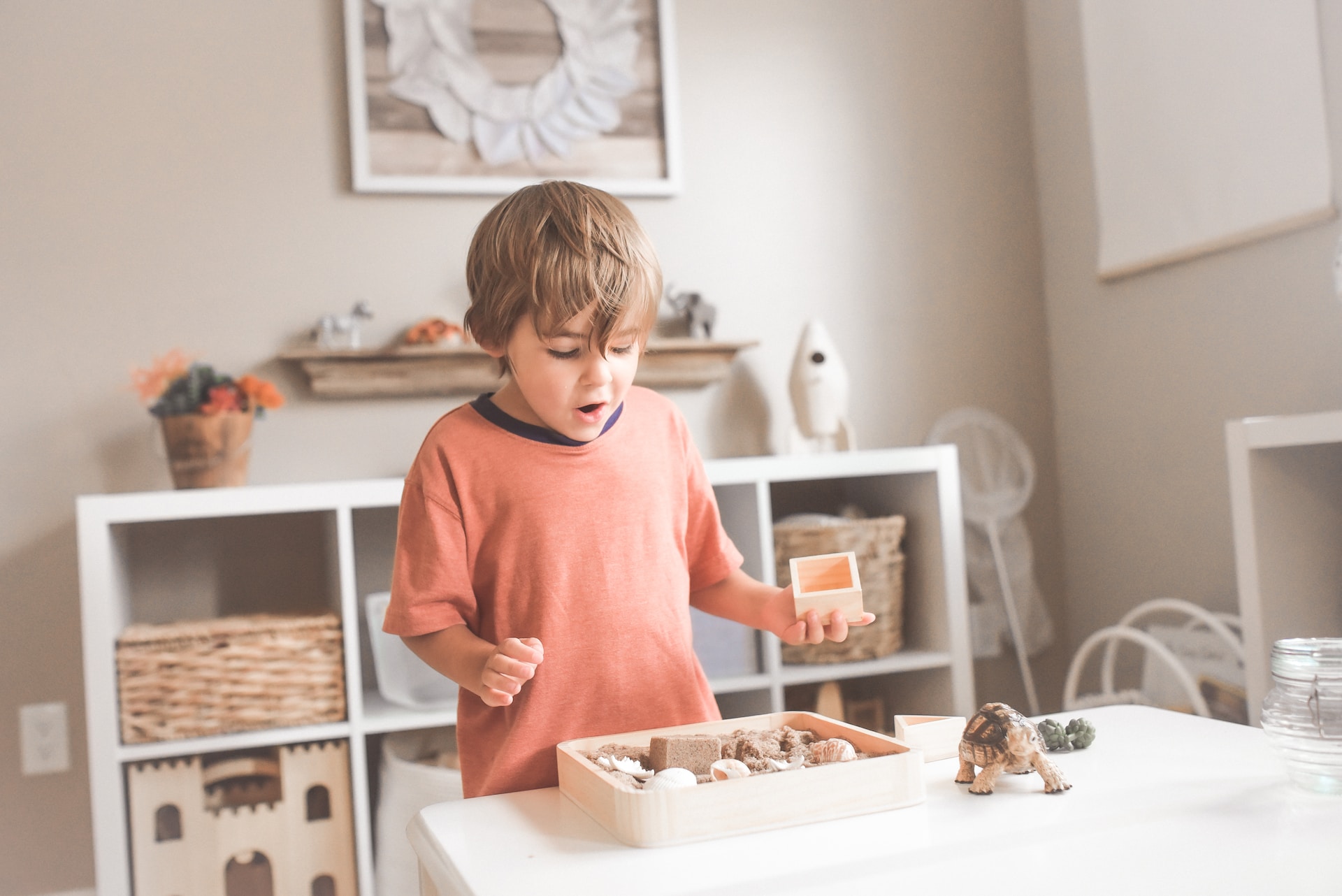 9 jeux Montessori pour aider votre enfant à apprendre en jouant