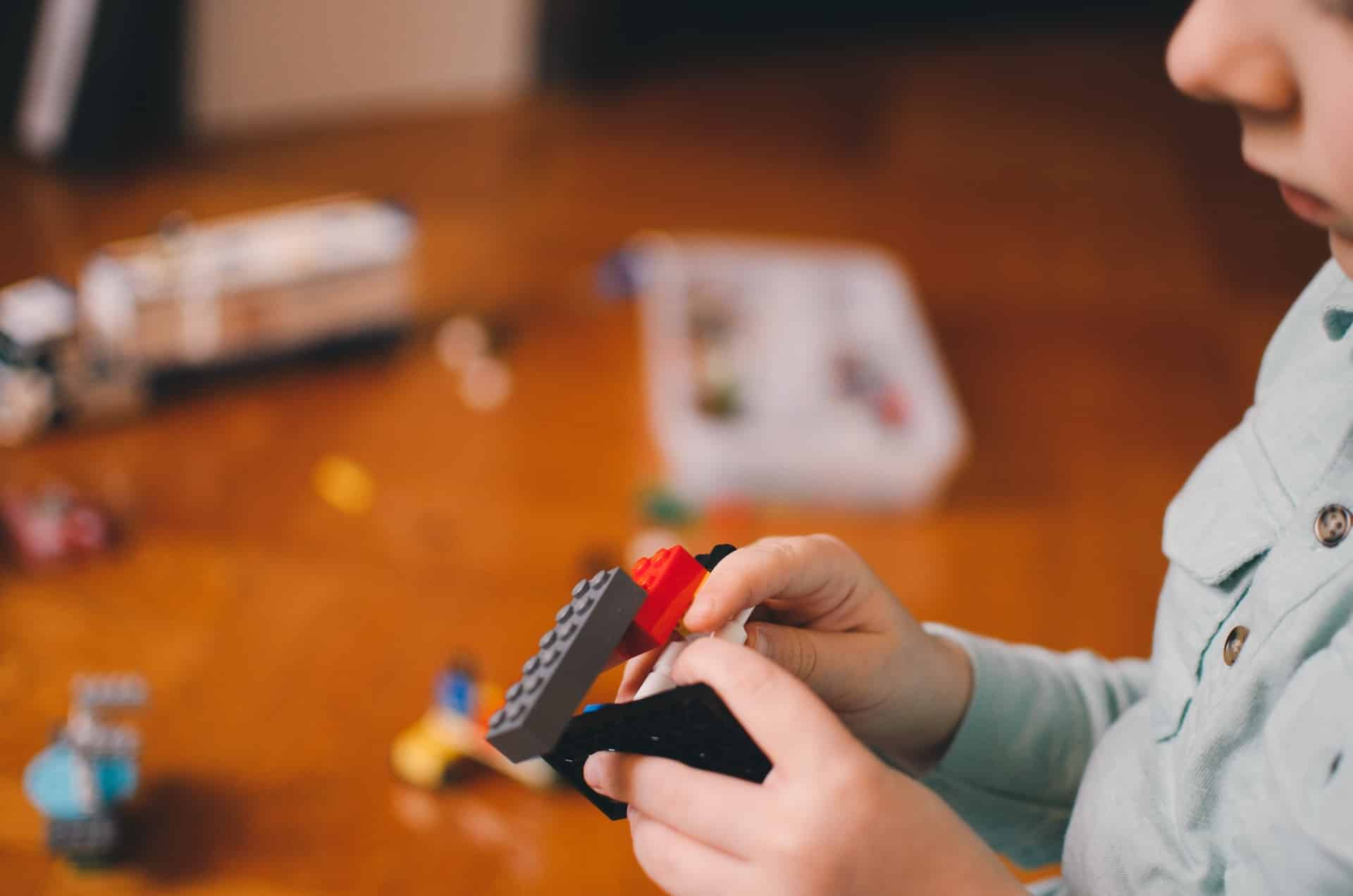 Jeux et jouets pour enfants, bonne idée pour grandir ?